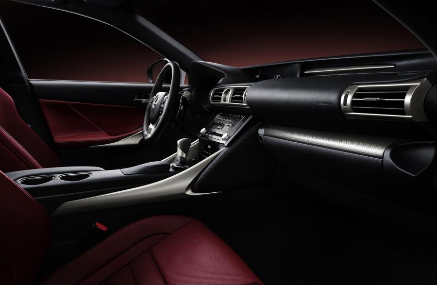  Lexus IS250 F-Sport 2013 года  (фото 4 из 23)